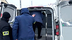 Handlowali kradzionymi autami. Sześć osób zatrzymanych Handlowali kradzionymi autami. Sześć osób zatrzymanych